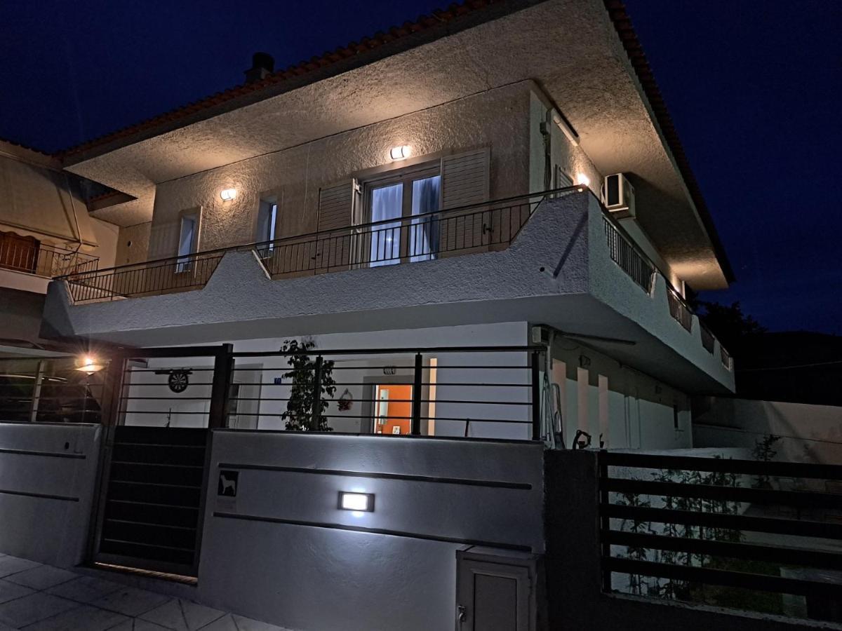 Luxury Apartment Amarynthos Exteriér fotografie